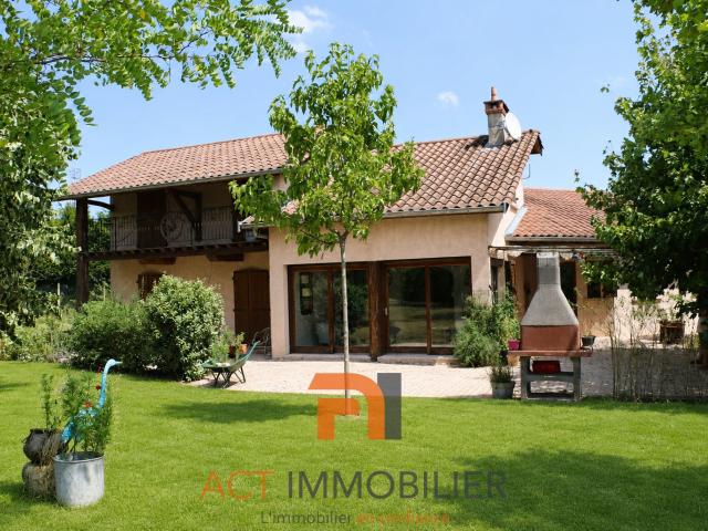 Maison 7 pièces 160 m²