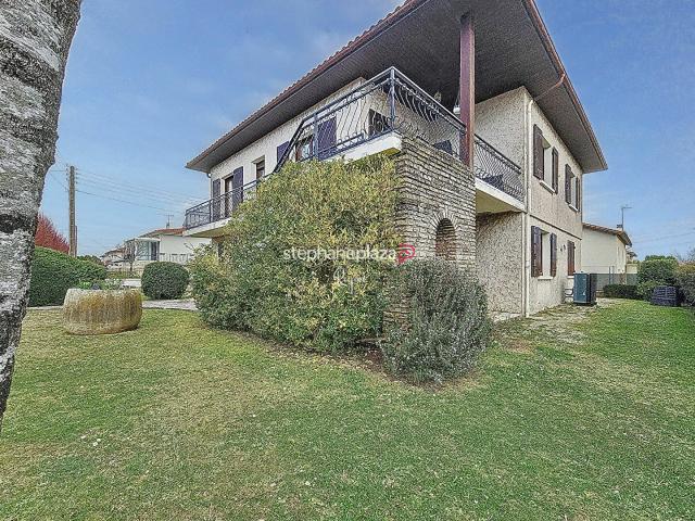 Maison 7 pièces 160 m²