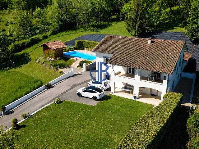 Maison 7 pièces 160 m²