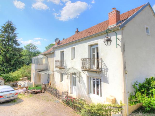 Maison 7 pièces 160 m²