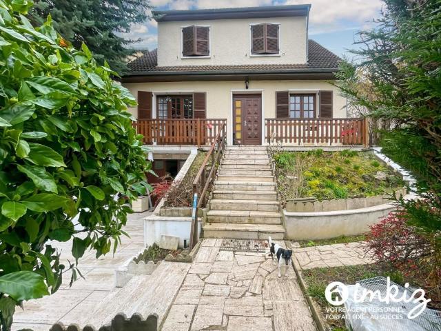 Maison 7 pièces 160 m²