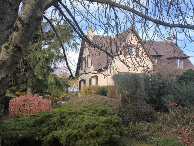 Maison 7 pièces 160 m²