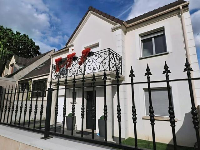 Maison 7 pièces 160 m²