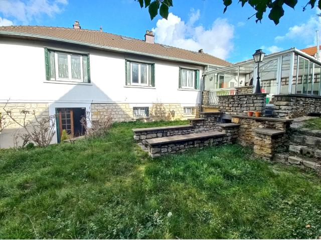 Maison 7 pièces 160 m²