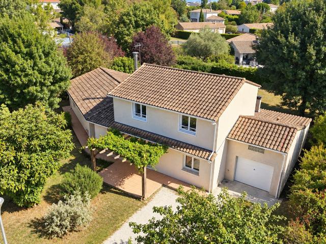 Maison 7 pièces 160 m²