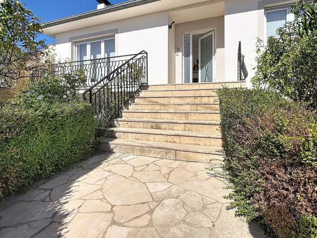 Maison 7 pièces 160 m²