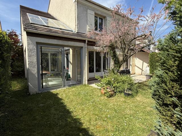 Maison 7 pièces 160 m²