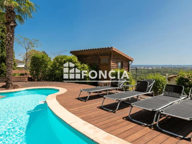Maison 7 pièces 160 m²