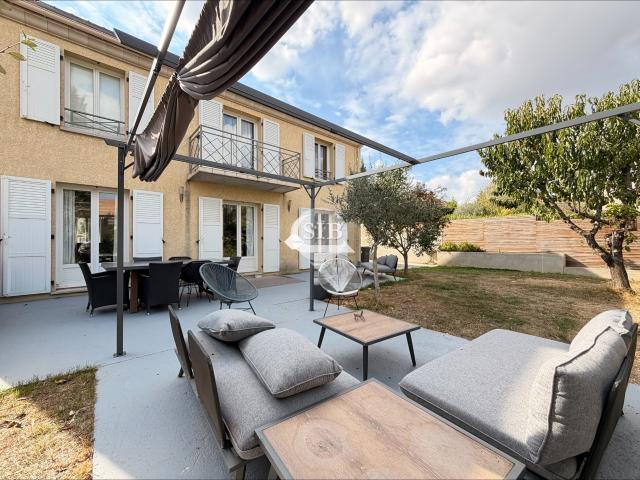 Maison 7 pièces 160 m²