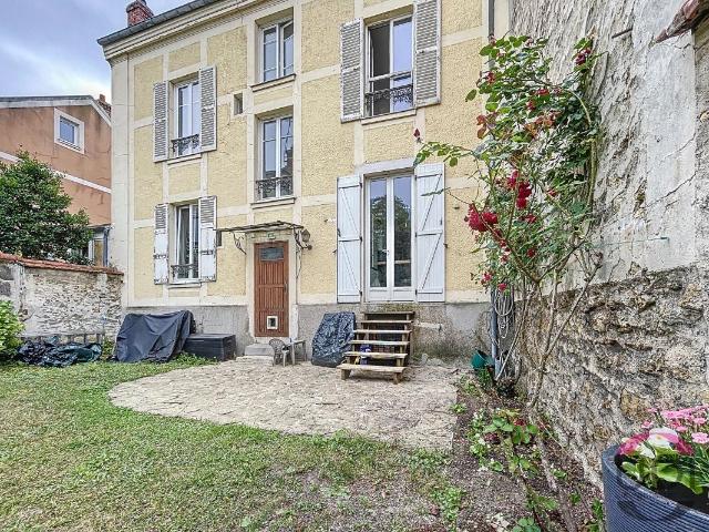 Maison 7 pièces 160 m²