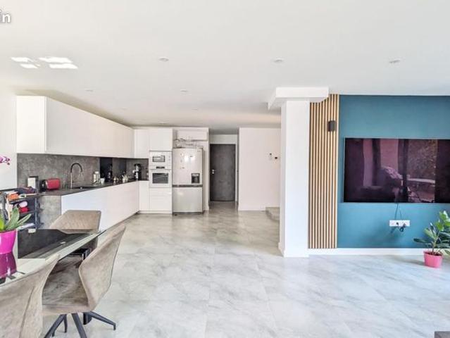 Maison 7 pièces 160 m²
