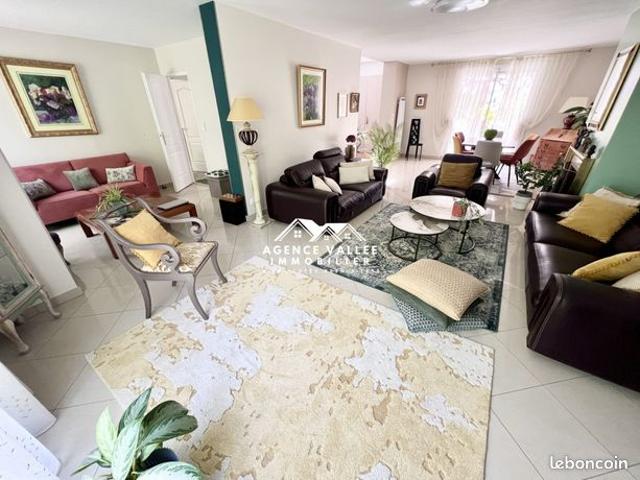 Maison 7 pièces 160 m²