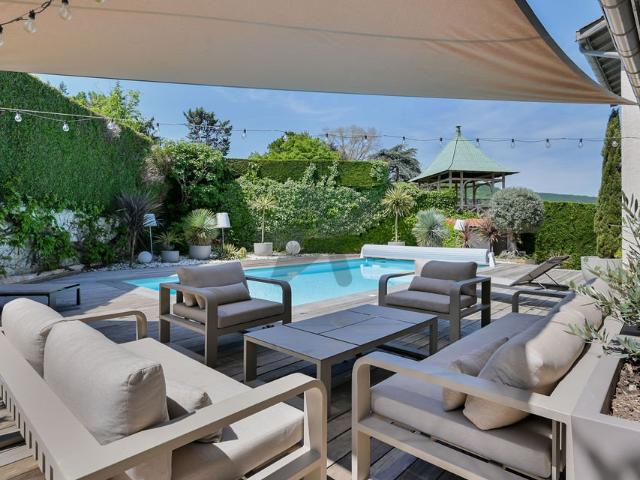 Maison 7 pièces 161 m²
