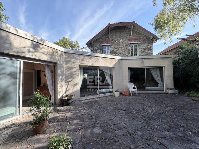 Maison 7 pièces 161 m²