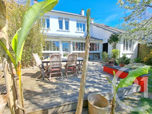 Maison 7 pièces 161 m²