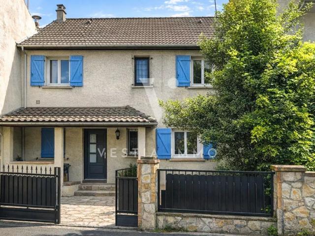 Maison 7 pièces 162 m²