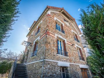 Maison 7 pièces 162 m²