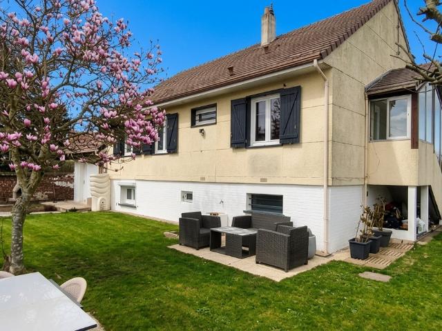 Maison 7 pièces 162 m²