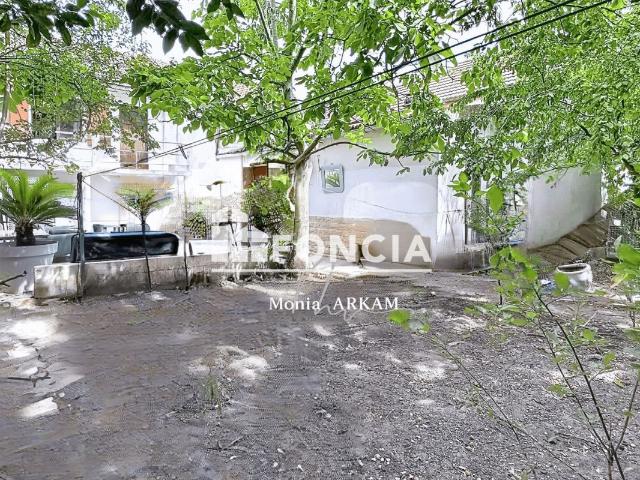 Maison 7 pièces 162 m²