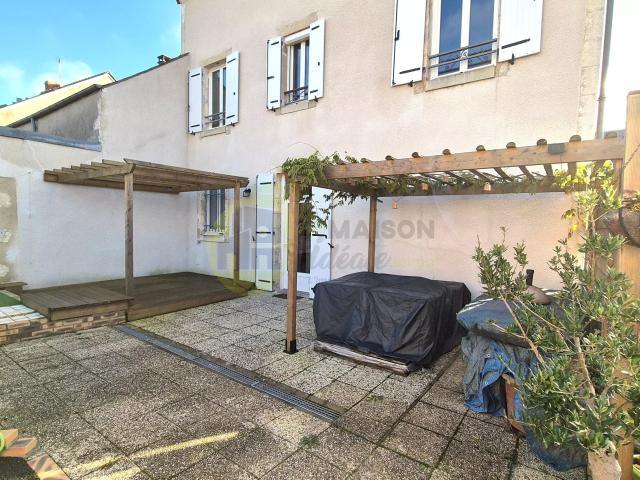 Maison 7 pièces 162 m²