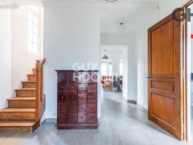 Maison 7 pièces 162 m²