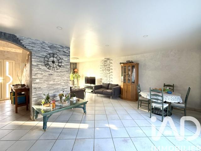 Maison 7 pièces 163 m²