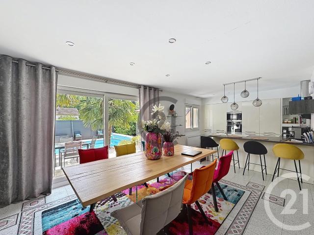 Maison 7 pièces 163 m²