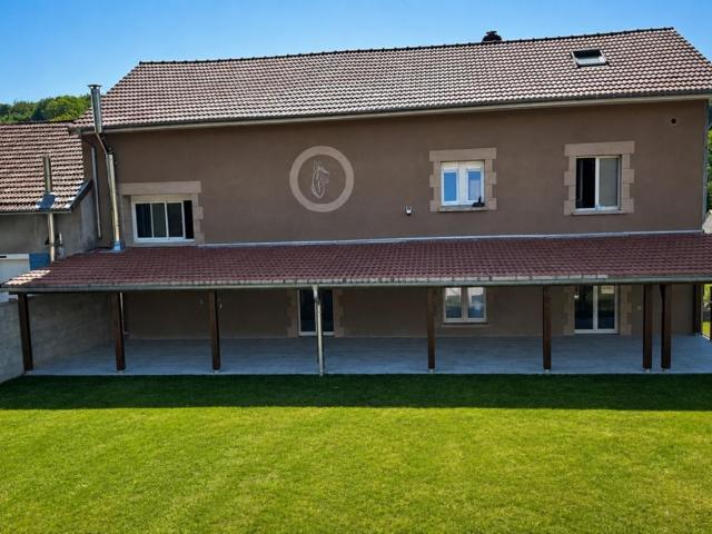 Maison 7 pièces 163 m²