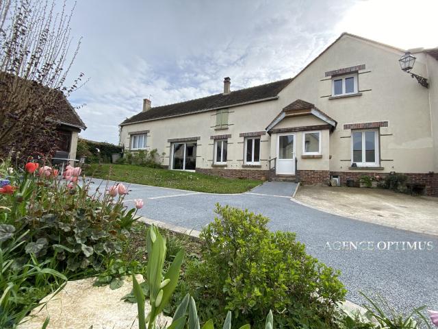 Maison 7 pièces 163 m²