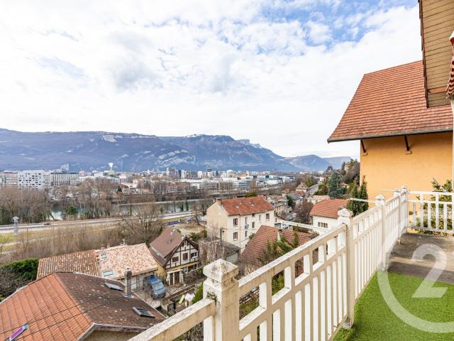 Maison 7 pièces 163 m²