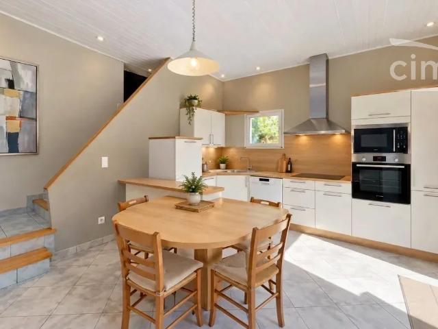 Maison 7 pièces 163 m²