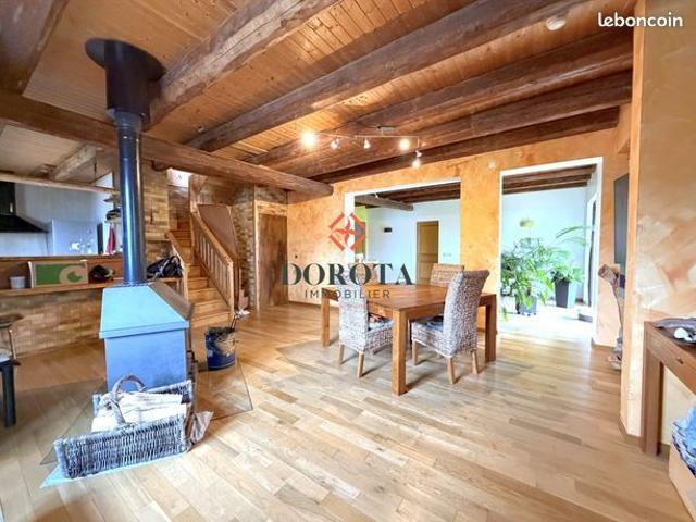Maison 7 pièces 163 m²