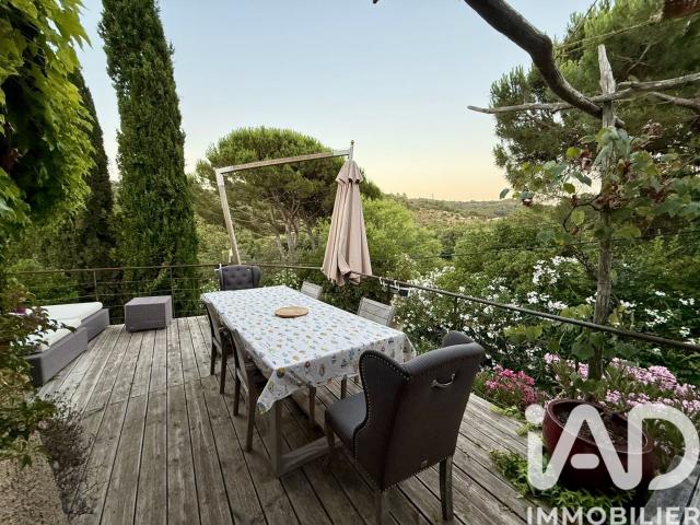 Maison 7 pièces 174 m²