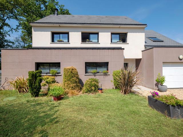 Maison 7 pièces 174 m²