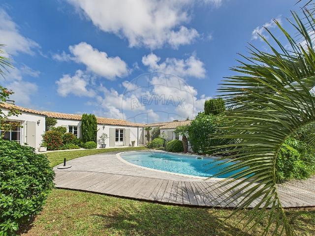Maison 7 pièces 174 m²
