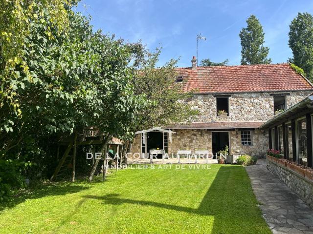 Maison 7 pièces 174 m²