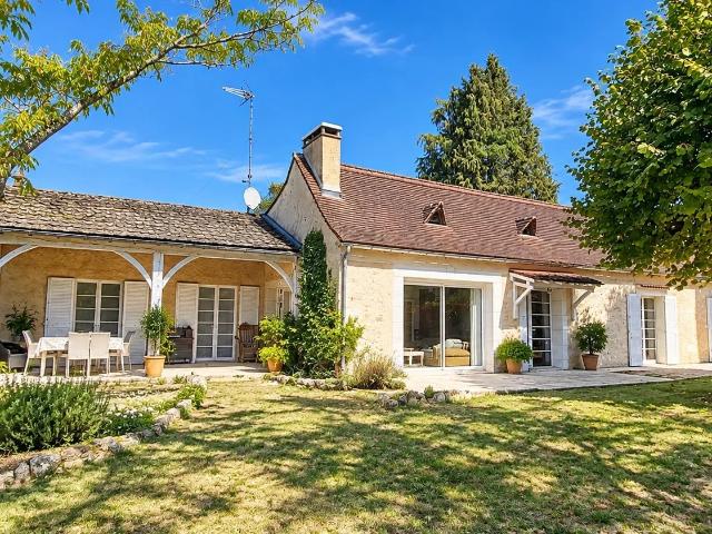 Maison 7 pièces 175 m²