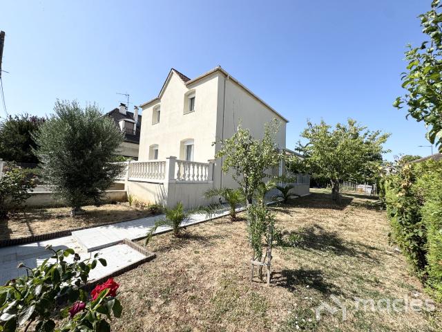 Maison 7 pièces 175 m²