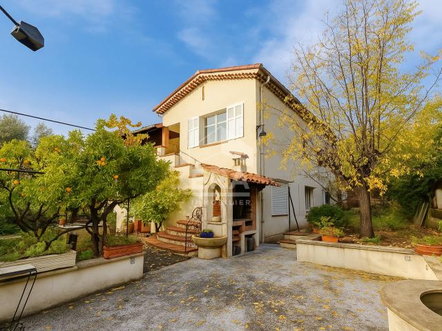 Maison 7 pièces 175 m²