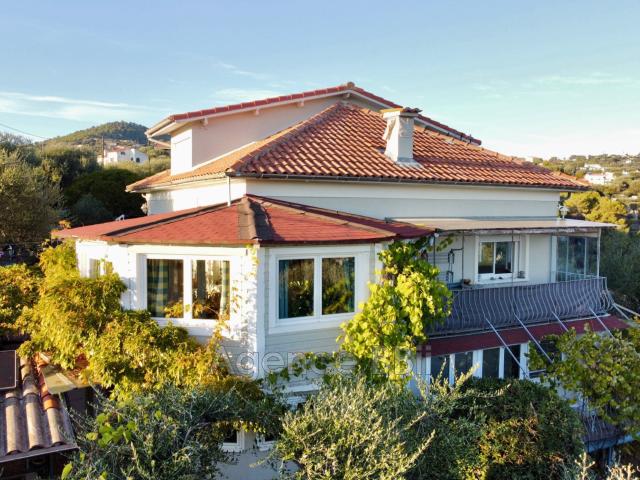 Maison 7 pièces 175 m²