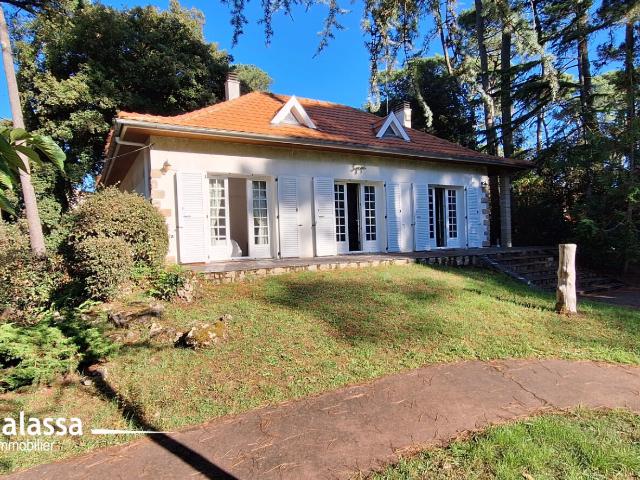 Maison 7 pièces 175 m²