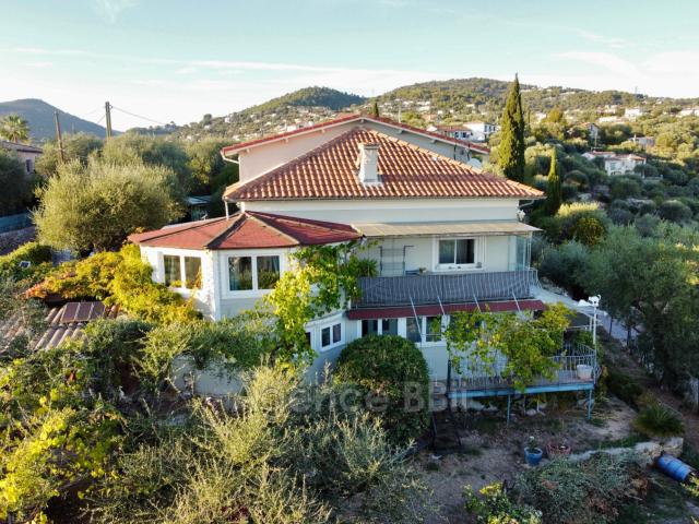 Maison 7 pièces 175 m²