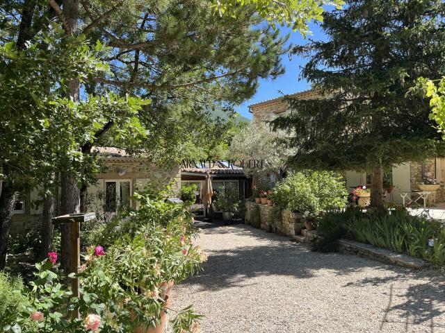 Maison 7 pièces 175 m²
