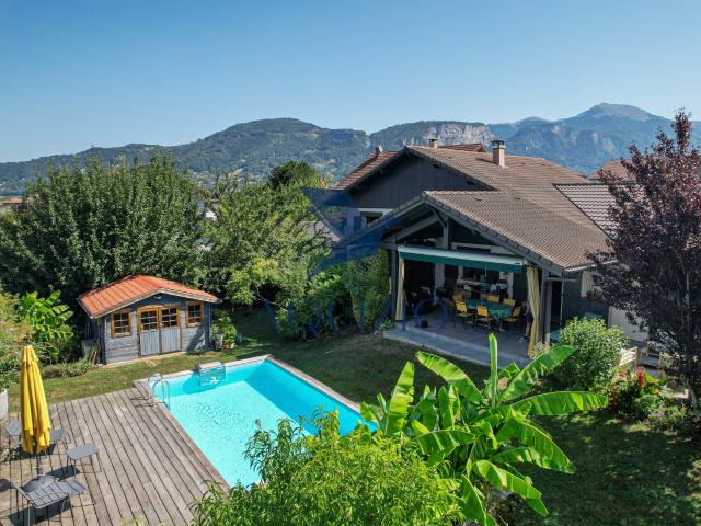 Maison 7 pièces 175 m²
