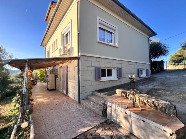 Maison 7 pièces 175 m²
