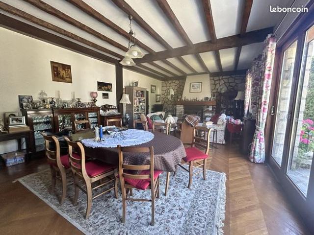 Maison 7 pièces 175 m²