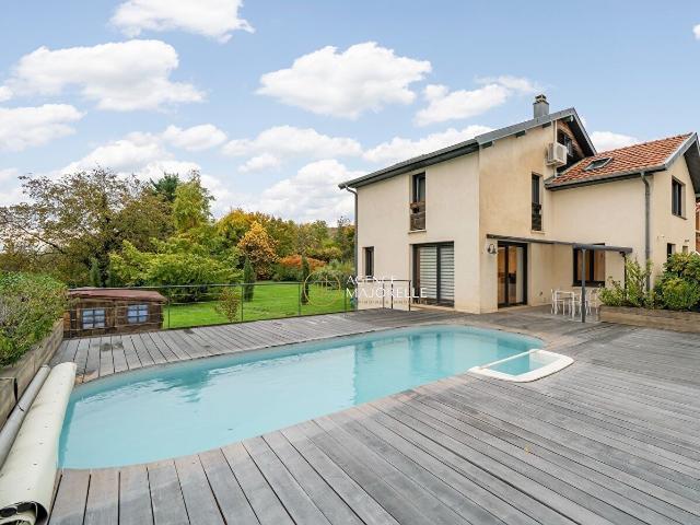 Maison 7 pièces 175 m²