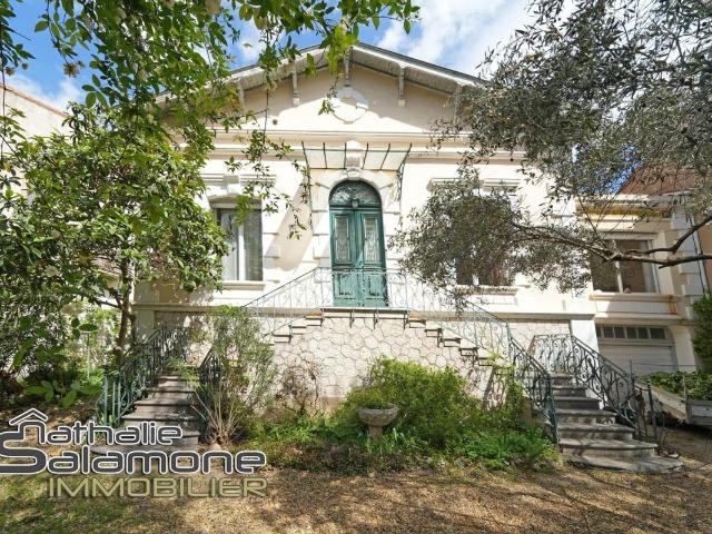 Maison 7 pièces 175 m²