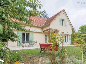 Maison 7 pièces 175 m²