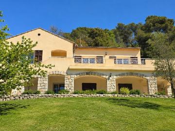 Maison 7 pièces 175 m²